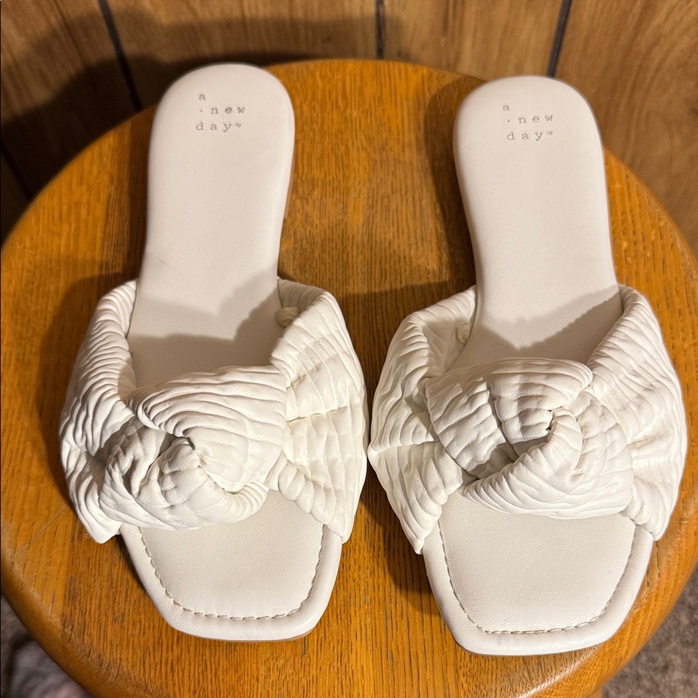 A New Day White Women's Knotted Slide Sandals
